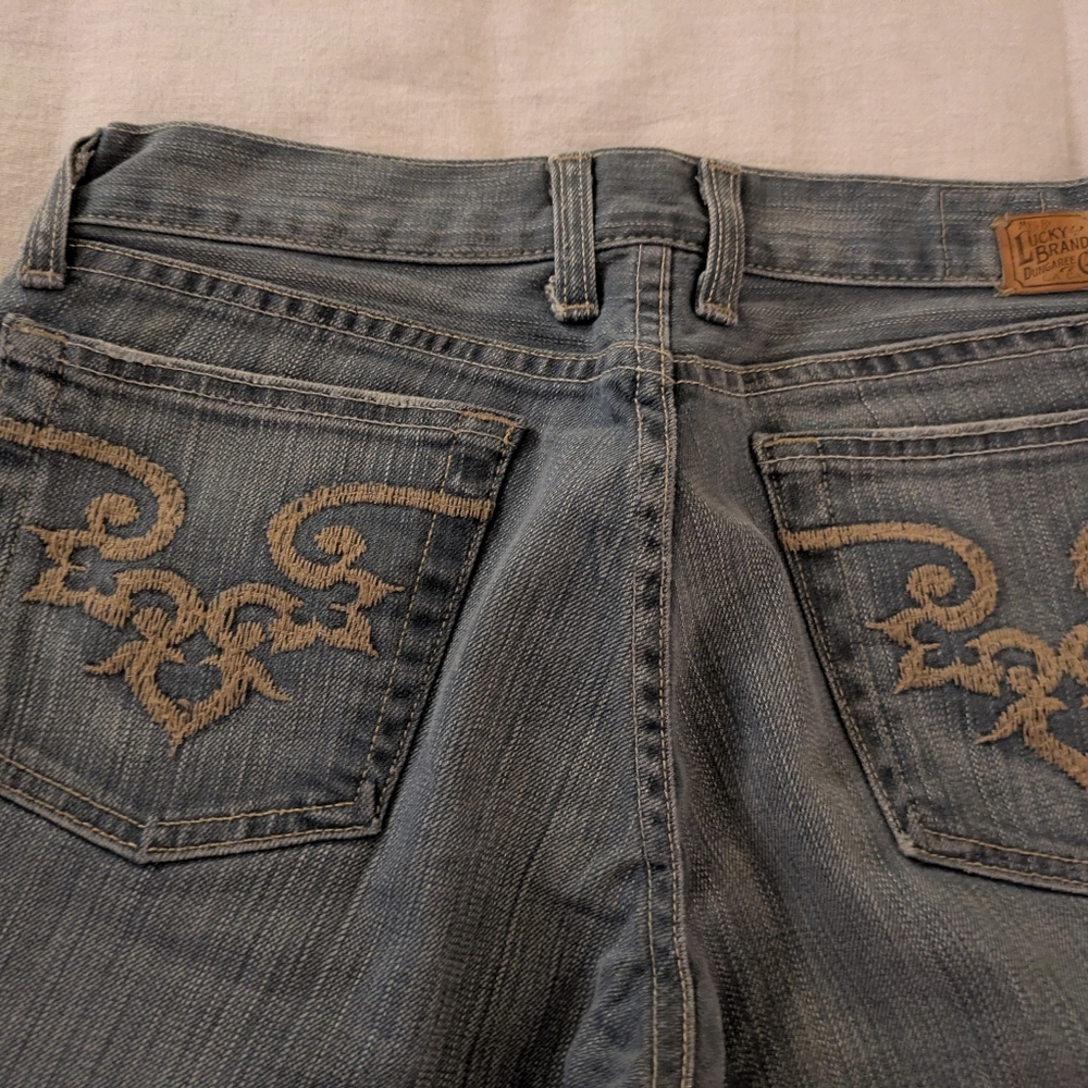 Vintage Lucky Brand Women's Light Bluish Gray Embroidered Jeans. Size 8/29 - Picture 12 of 16